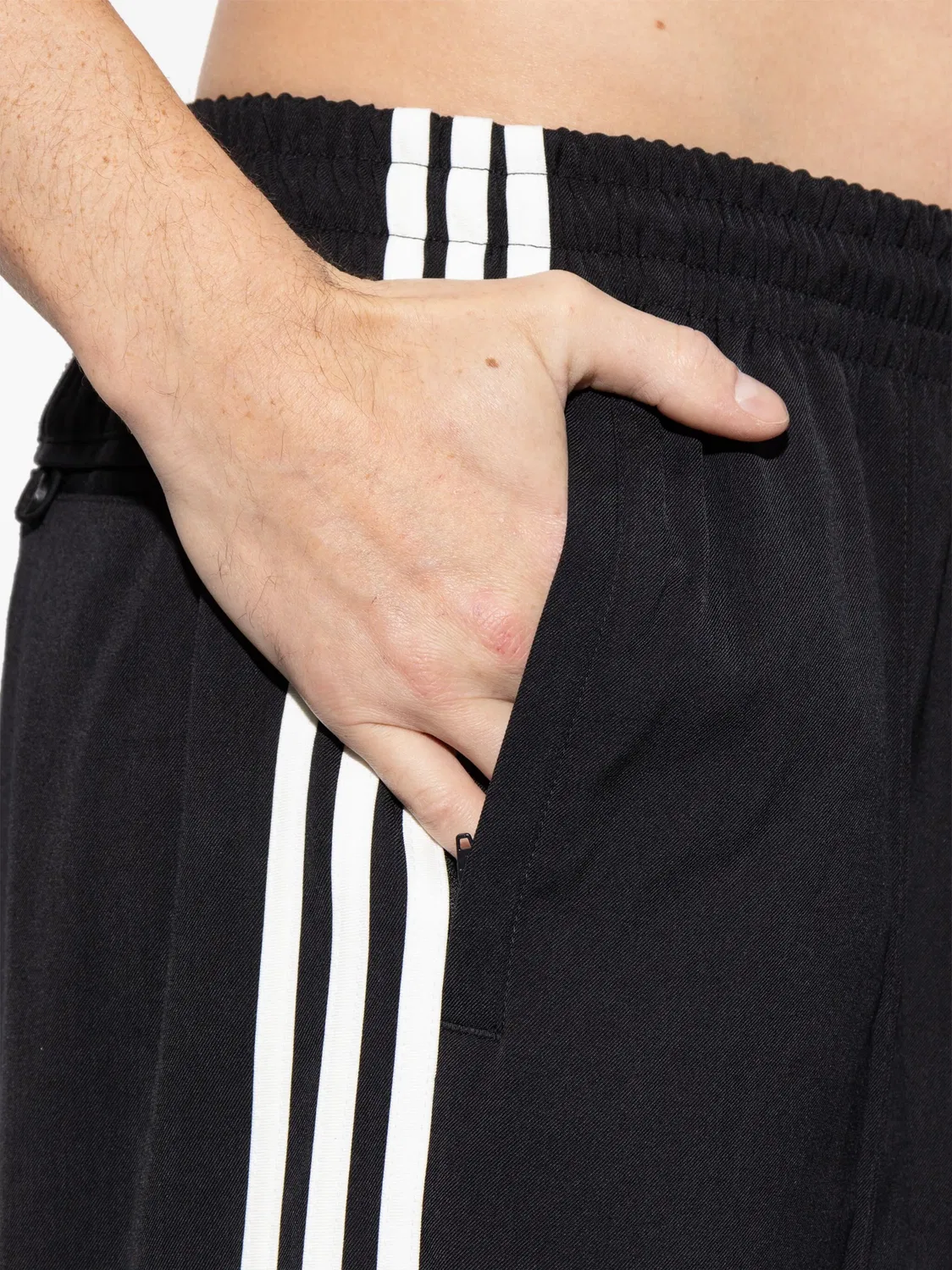 Adidas Черные трековые штаны — фото 2