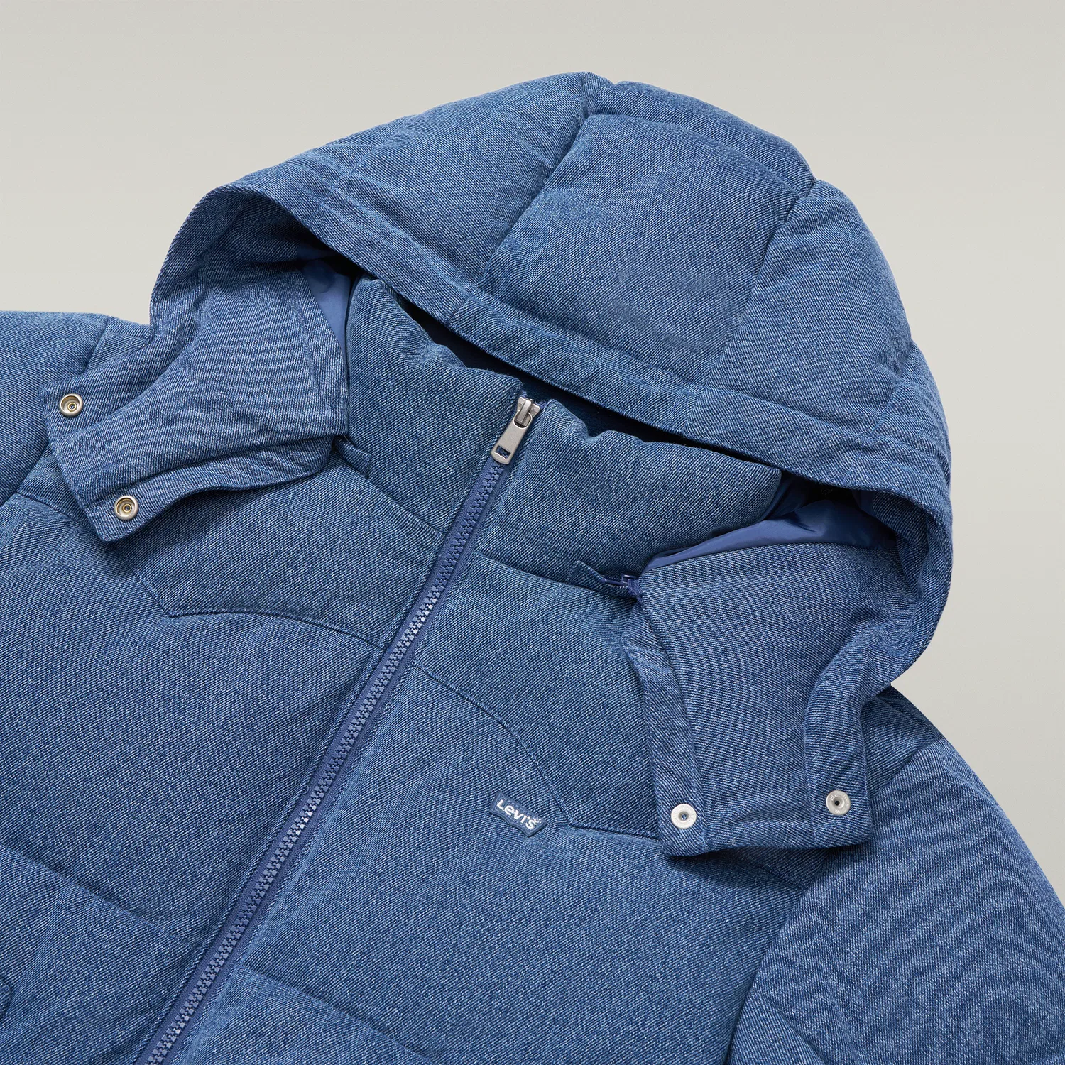 Женский пуховик с капюшоном утепленный прямого кроя Levi's, Blue — фото 4