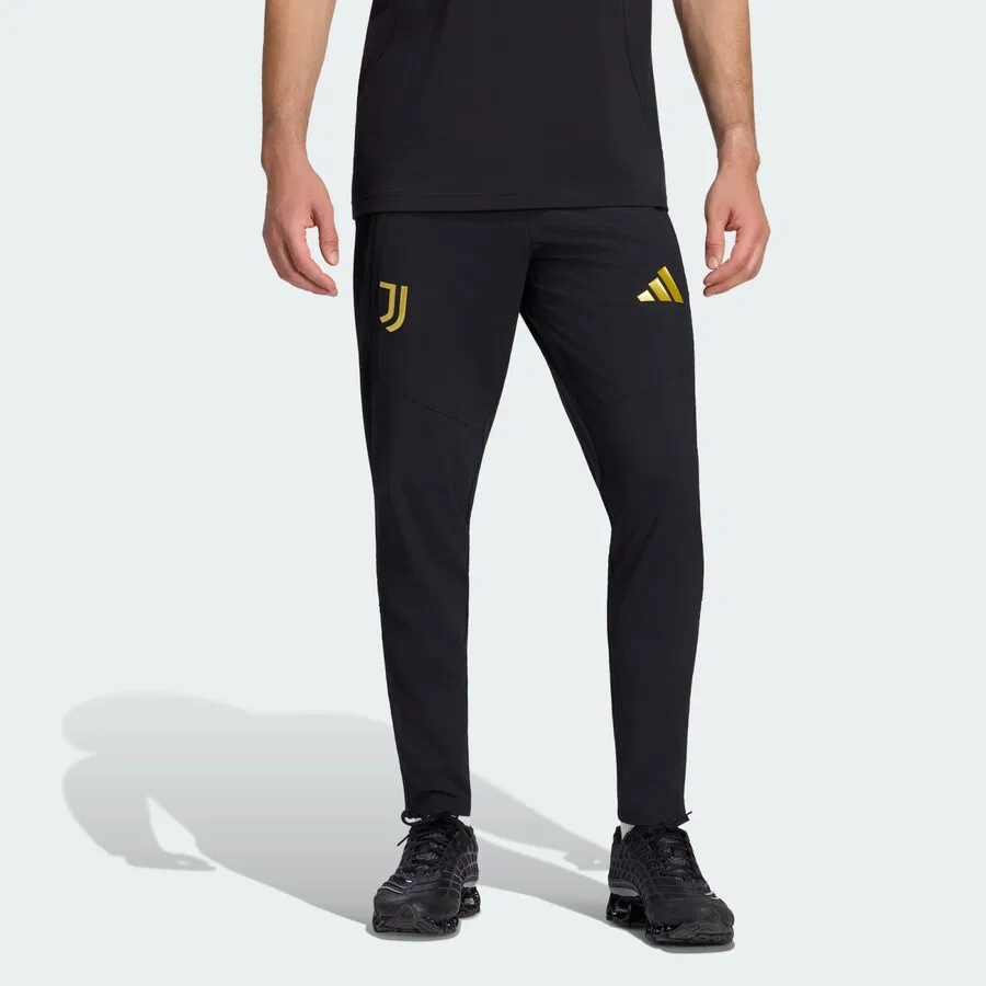 Спортивные брюки ADIDAS PERFORMANCE Regular Workout Pants 'Juventus Turin Tiro' черного цвета — фото 2