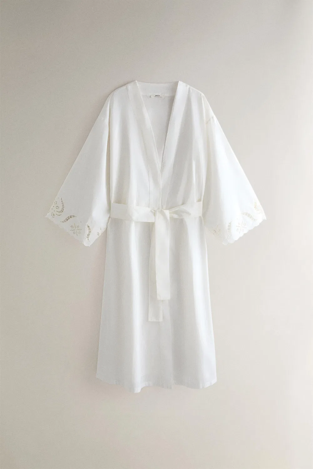 Хлопковый халат с вышивкой ZARA, Oyster-white