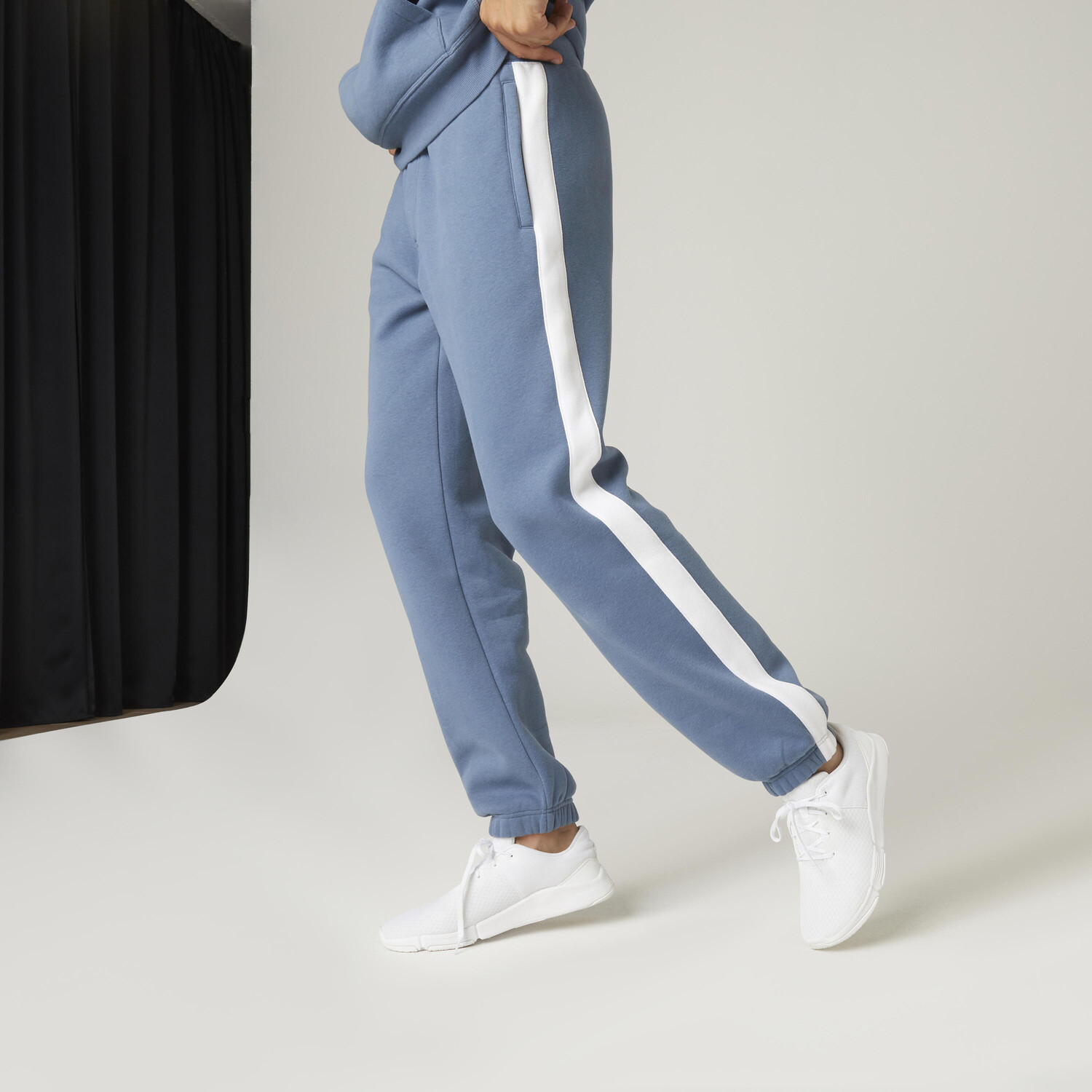 Спортивные штаны Fitness Loose Puma хлопок женские черные