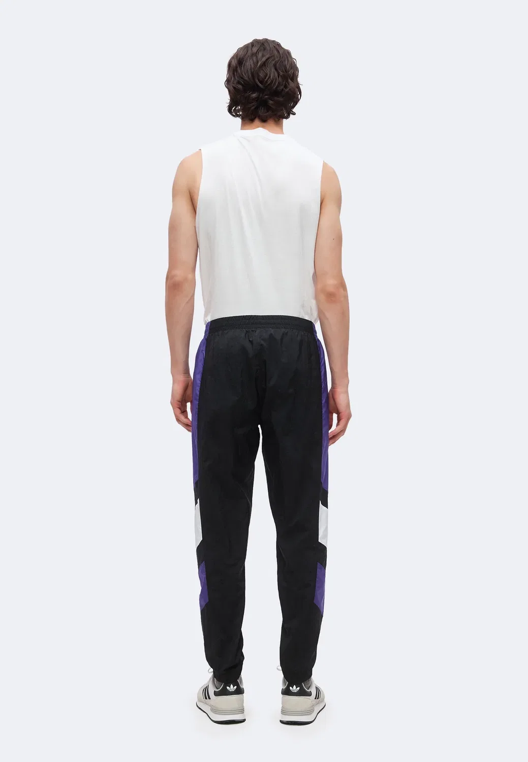 Спортивные штаны "Реал Мадрид" - клубная одежда Adidas Originals, Black — фото 3