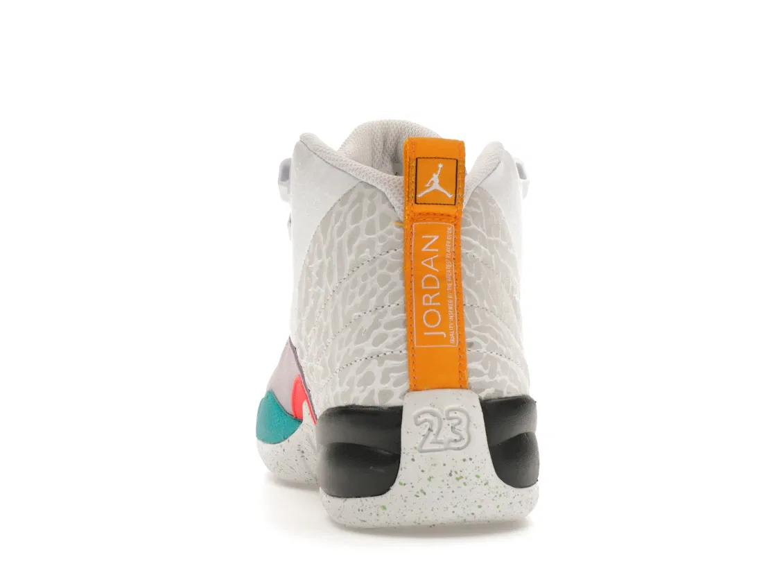 Детские кроссовки Lifestyle Jordan 12 Retro Jordan, White/Vapor Green/Photon Dust/Barely Grape/New Emerald/Infrared — фото 4