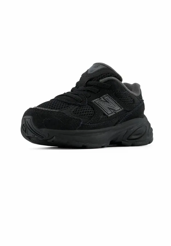 Обувь кожаная и текстильная 2010 New Balance black, черный — фото 2