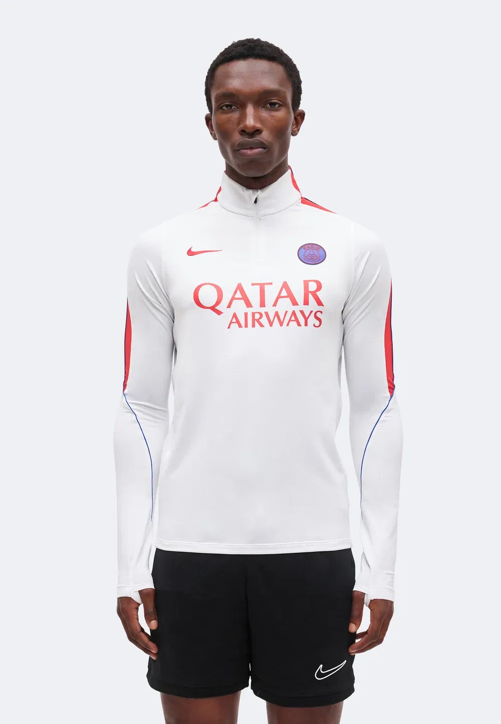 Тренировка нападающих «Пари Сен-Жермен» - клубная форма Nike Performance, White/Global Red
