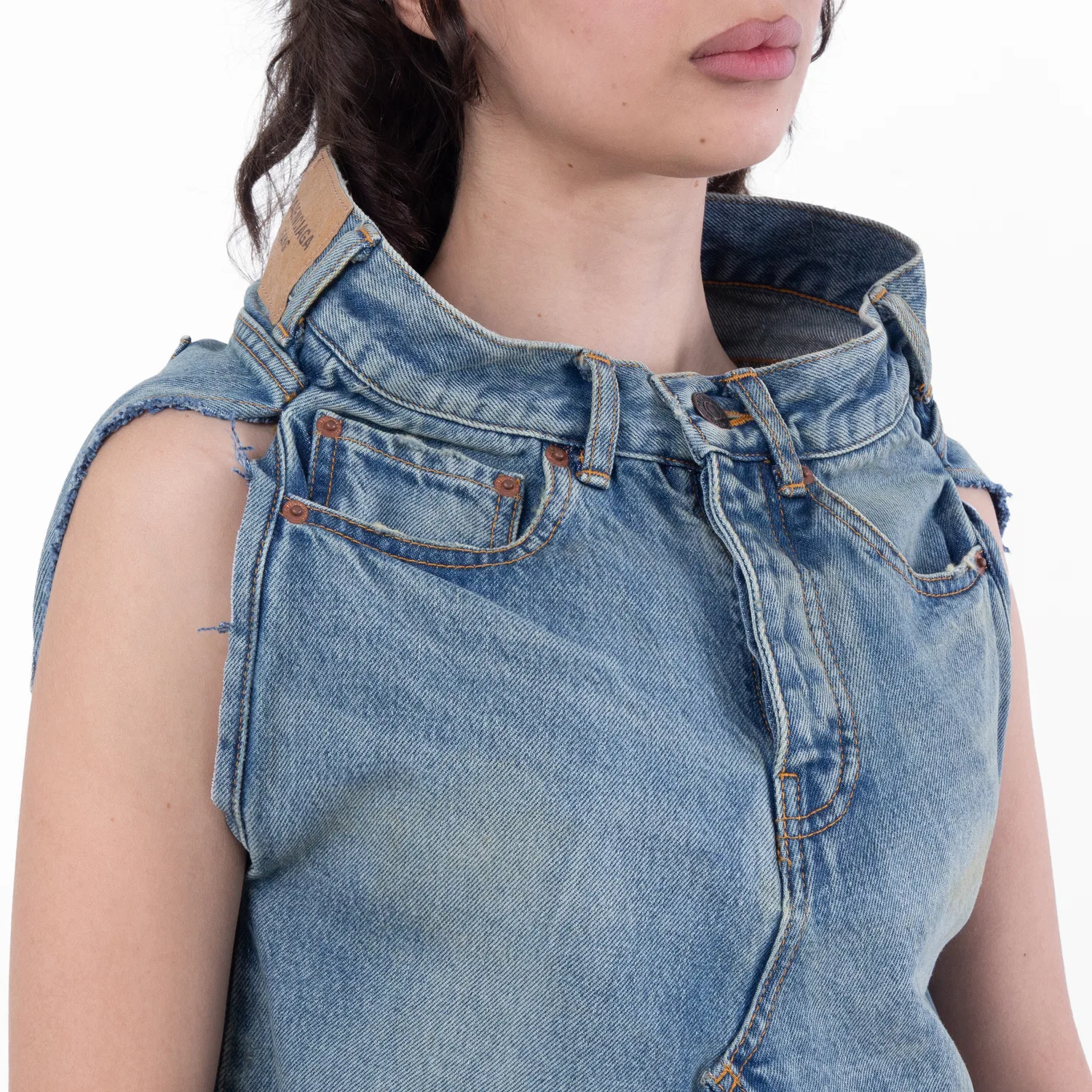 Топ без рукавов из денима Balenciaga True Blue Sleeveless Denim Asymmetrical Top, True Blue — фото 4