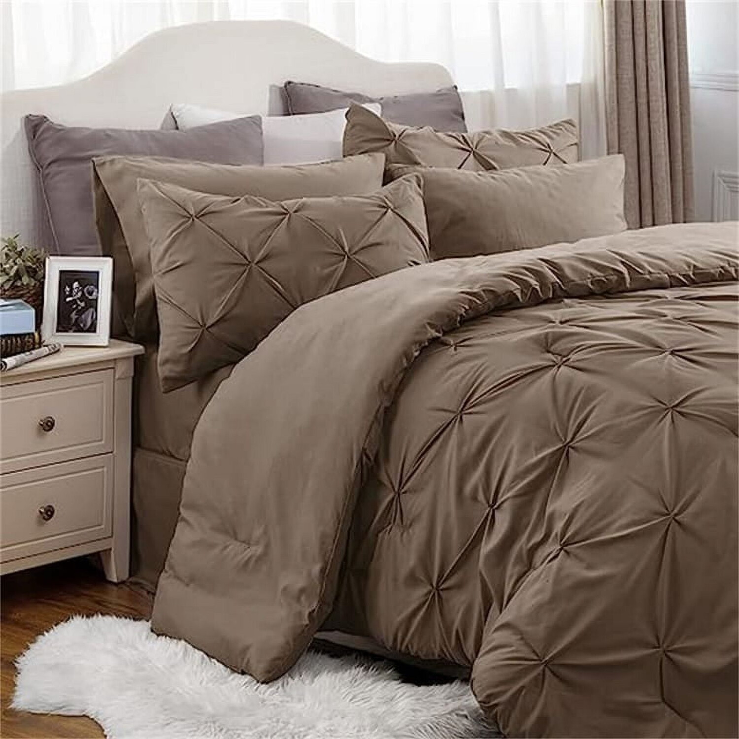 

Комплект постельного белья из 7 шт Bed Bath & Beyond, коричневый