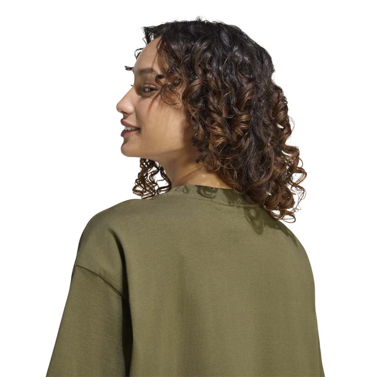 Футболка женская Essentials Boyfriend Adidas, цвет Olive Strata — фото 4
