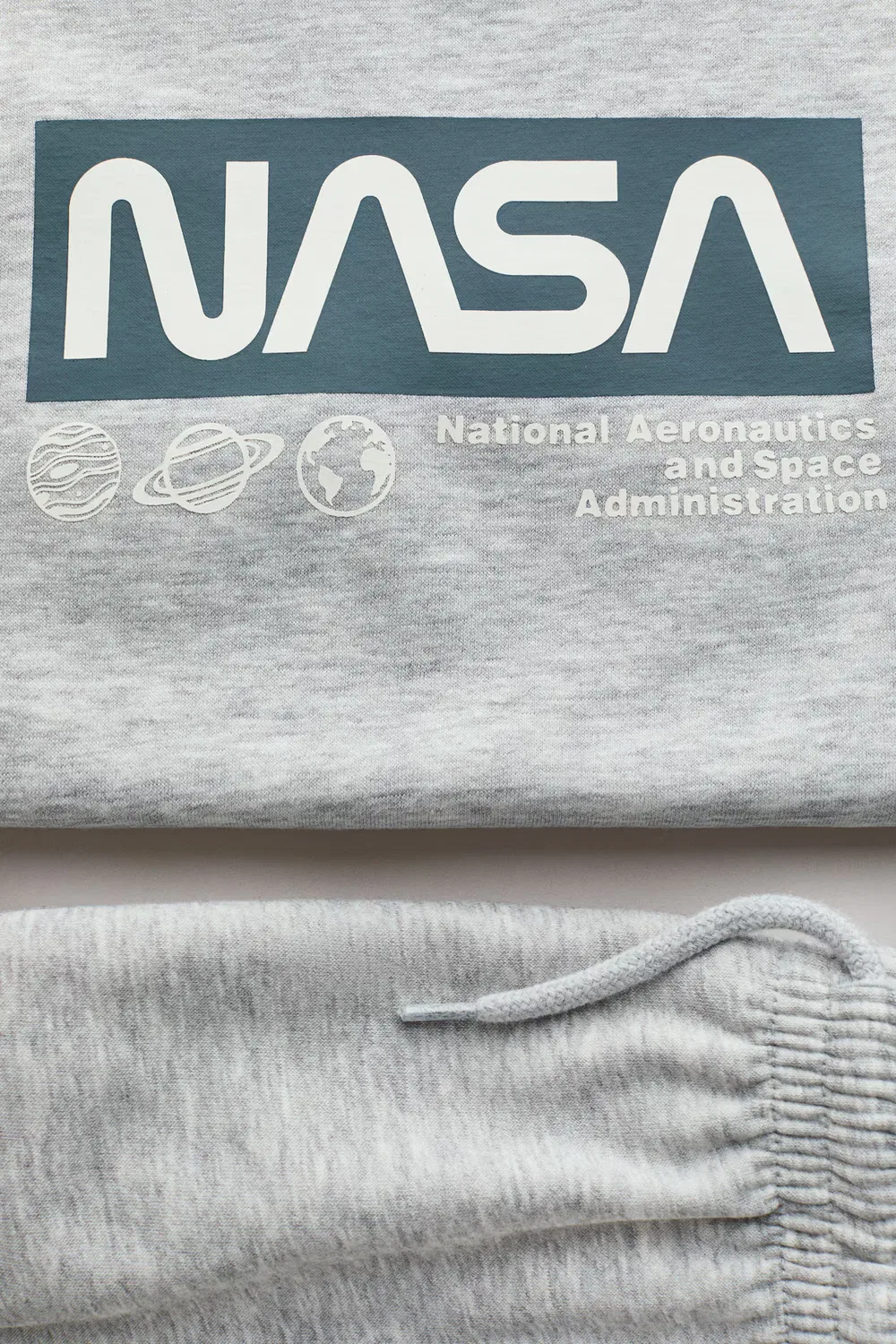 Комплект из двух толстовок с принтом H&M, Graumeliert/Nasa — фото 2