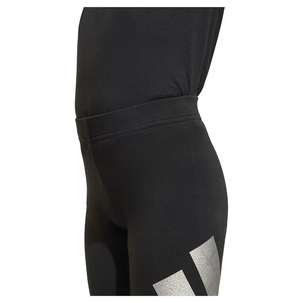Спортивный комплект из футболки и юбки Adidas Seasonal Essentials Glam Cotton, черный — фото 2
