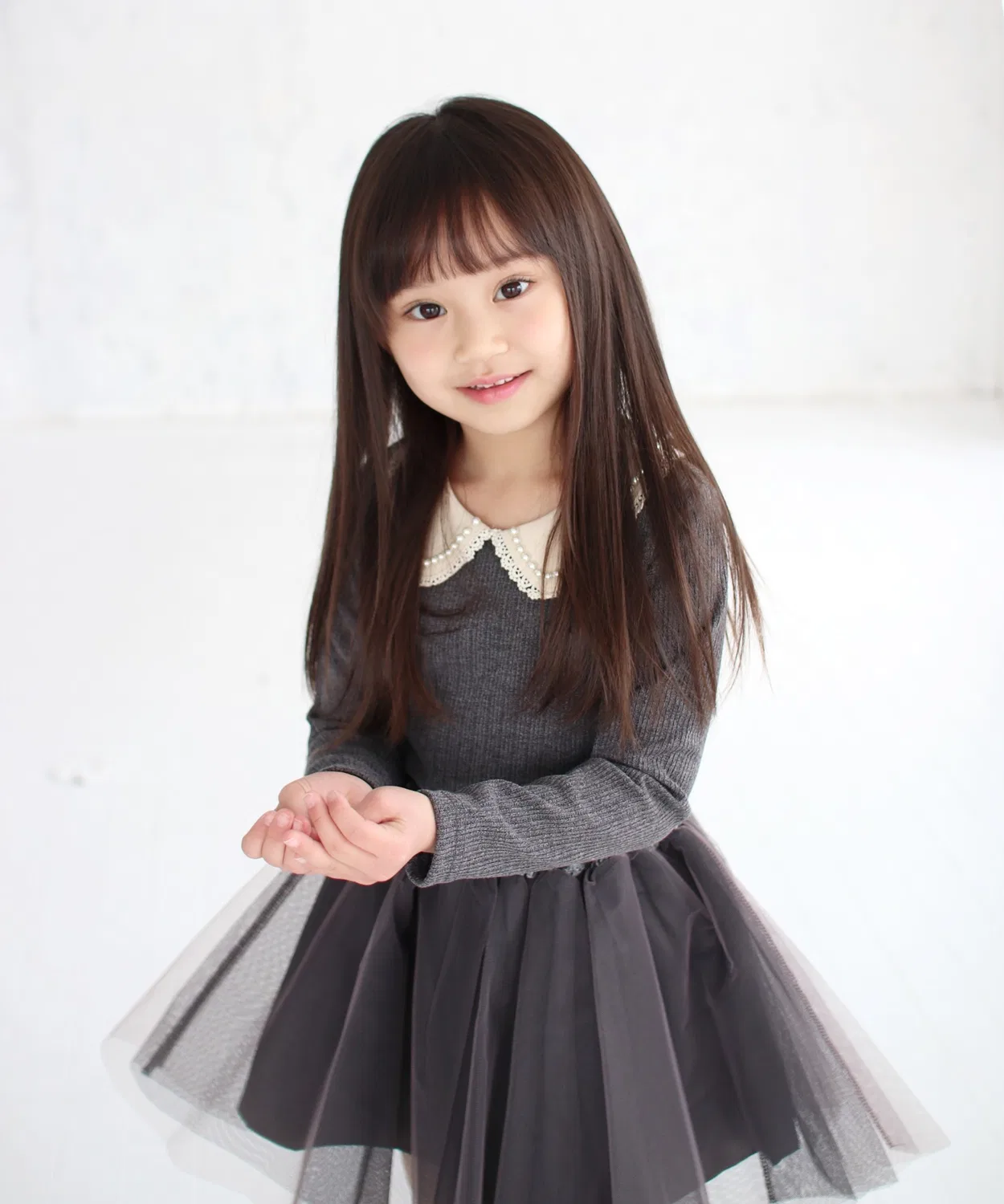 Детский лонгслив с длинным рукавоми кружевным воротником Rora, Charcoal Grey