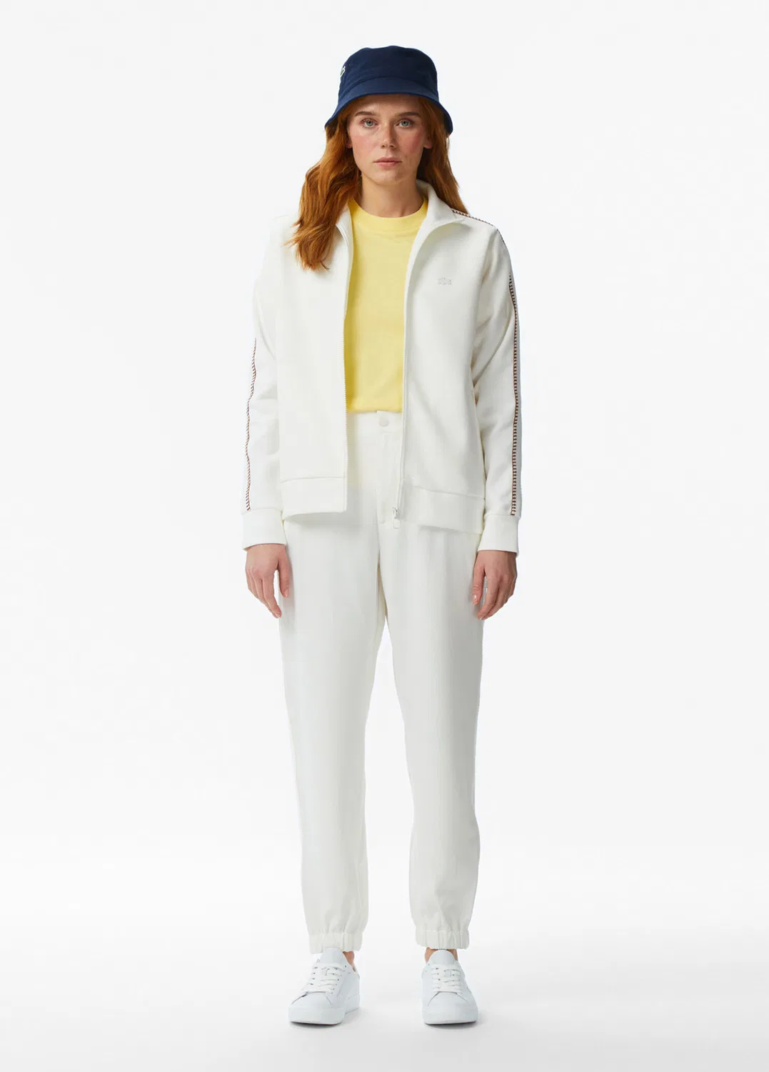 Джоггеры Lacoste, кремовый