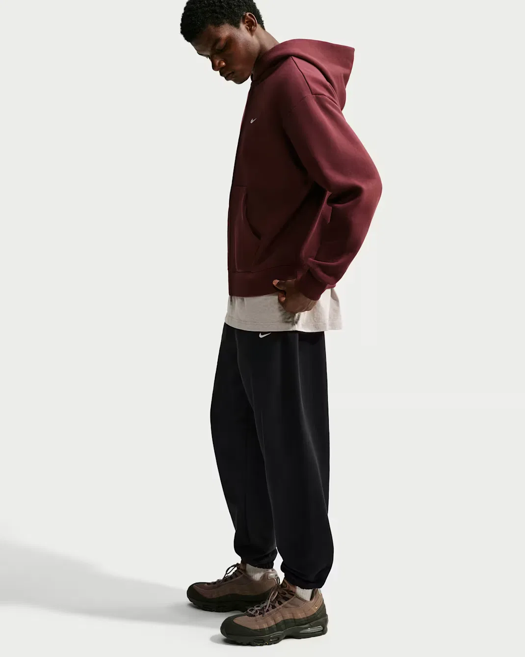 Мужские брюки с манжетами Nike Solo Fleece, Total Black/Sail — фото 4
