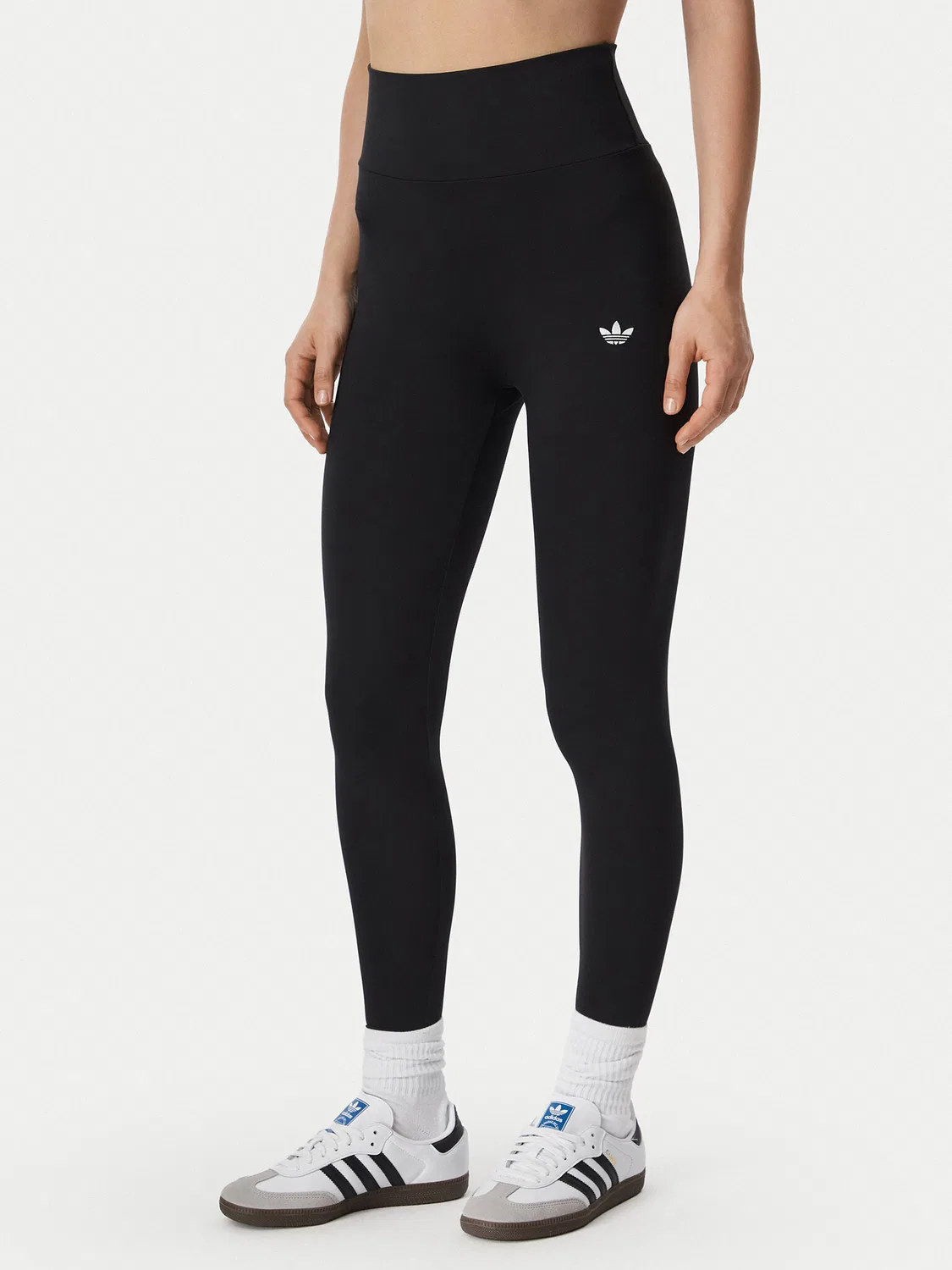 Женские леггинсы облегающего кроя Essentials Tights Adidas, черный