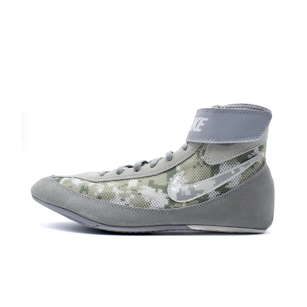 Детские кроссовки для мальчиков Speedsweep Vii NIKE, Silver And White