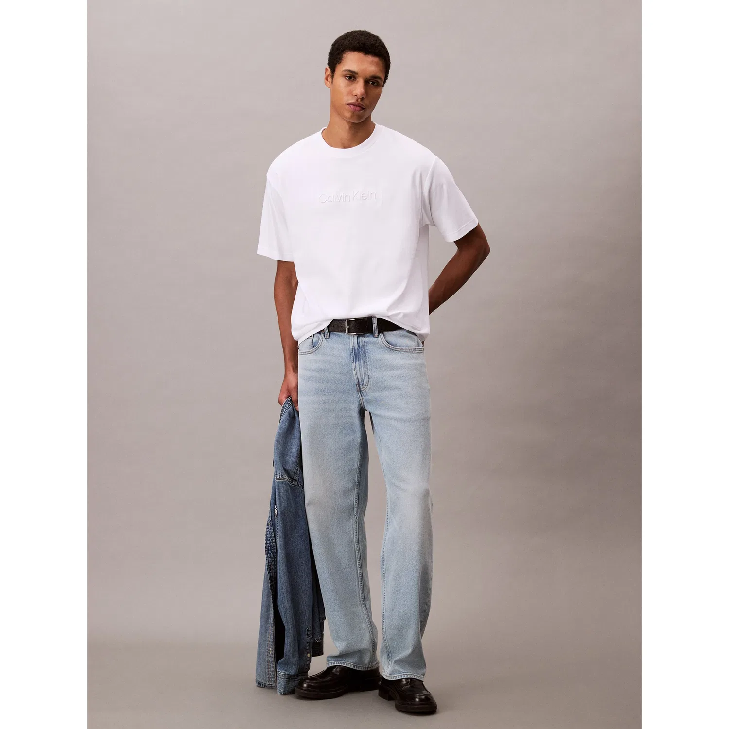 Мужская хлопковая футболка с круглым вырезом Calvin Klein, White — фото 4