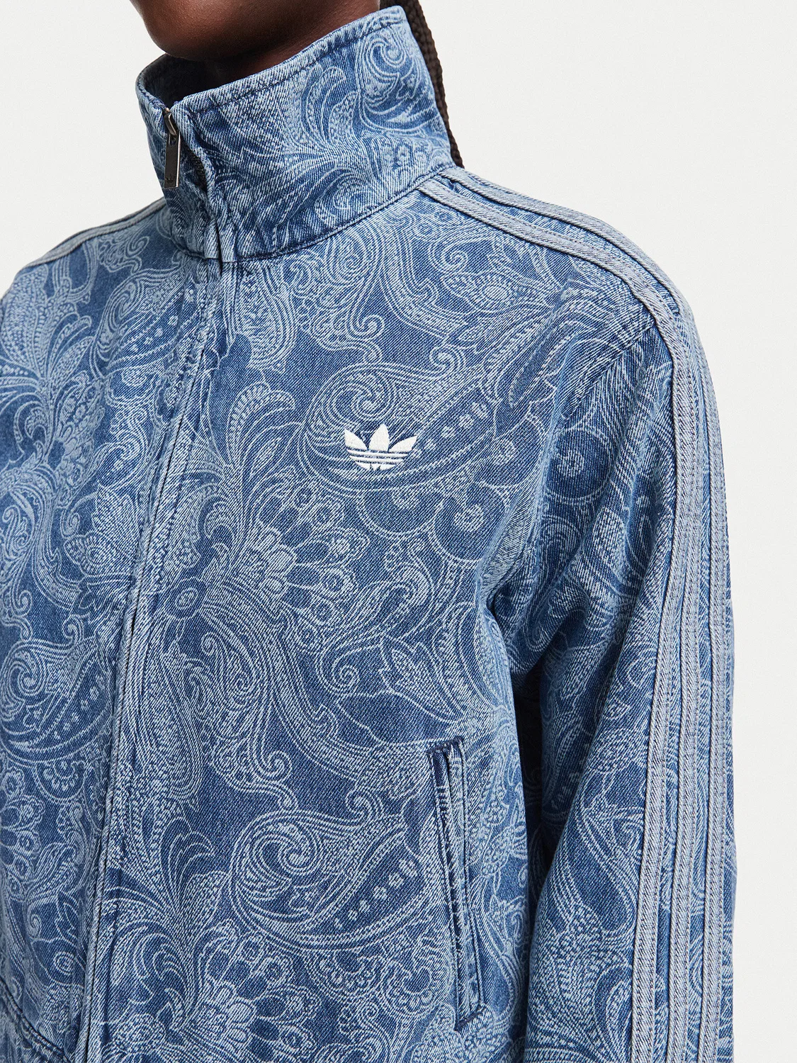 Женская джинсовая куртка стандартного кроя Liberty London Firebird Denim Tracktop Adidas, синий — фото 4