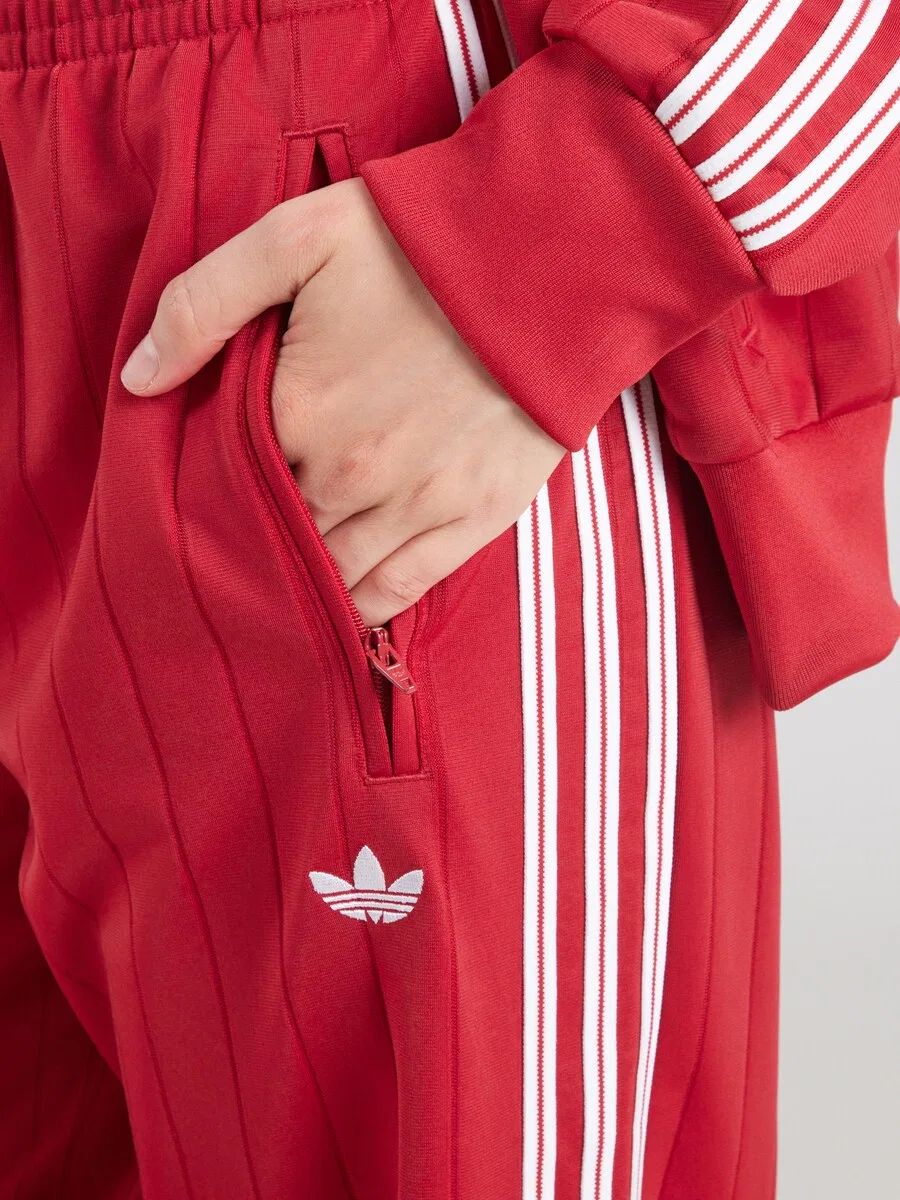 Брюки ADIDAS ORIGINALS свободного кроя темно-красного цвета — фото 2