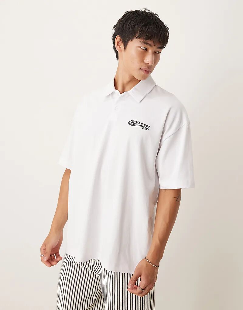 

Рубашка-поло ASOS DESIGN из плотной ткани плотностью 240 г/м² с принтом белого цвета