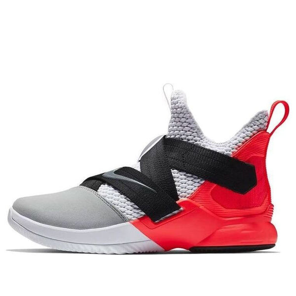

Кроссовки леброн солдат 12 Nike, черный