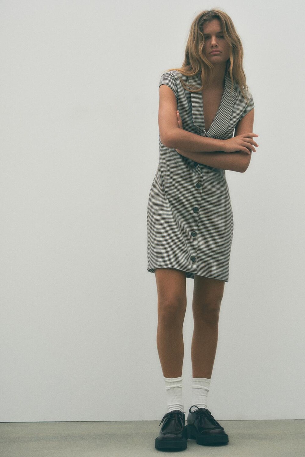 

Мини-платье в клетку ZARA, коричнево-голубой