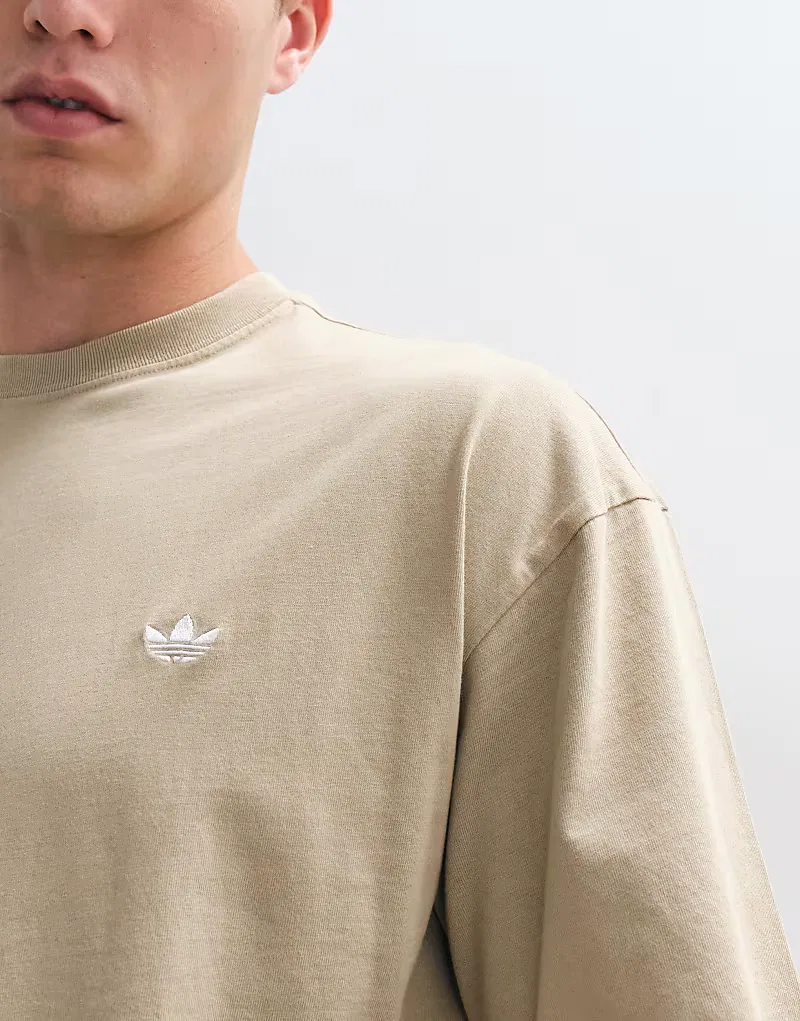 Футболка Adidas Essentials с тремя полосками, выстиранный хаки — фото 4
