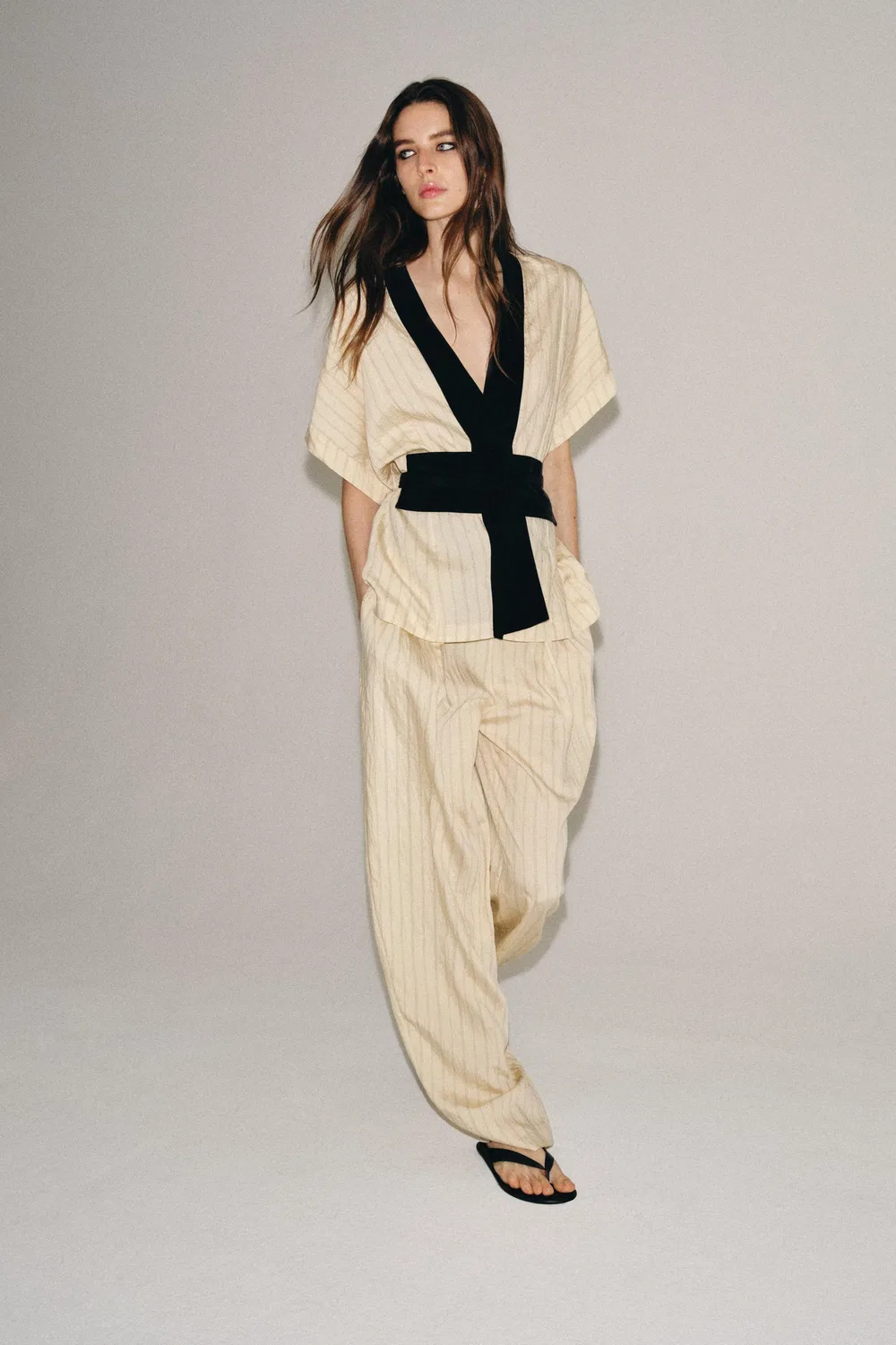 Полосатый двубортный жакет из коллекции ZW ZARA, striped