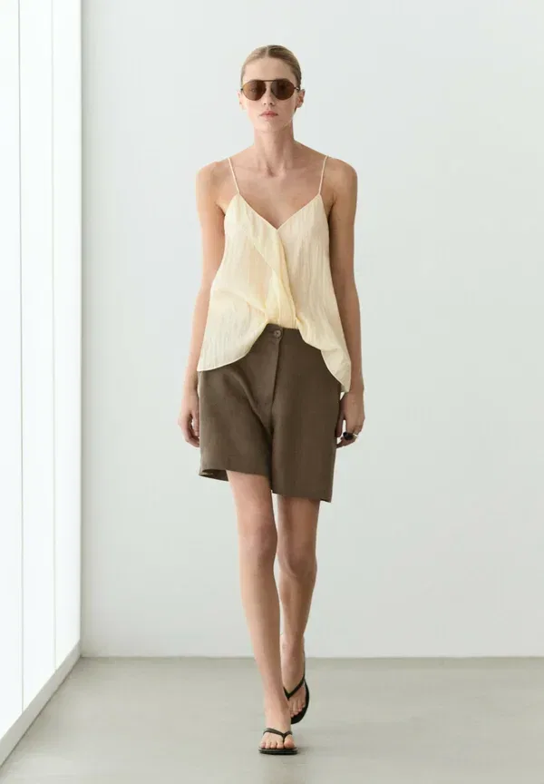Шорты из льна Massimo Dutti, Mottled Dark Green, темно-зеленый — фото 4