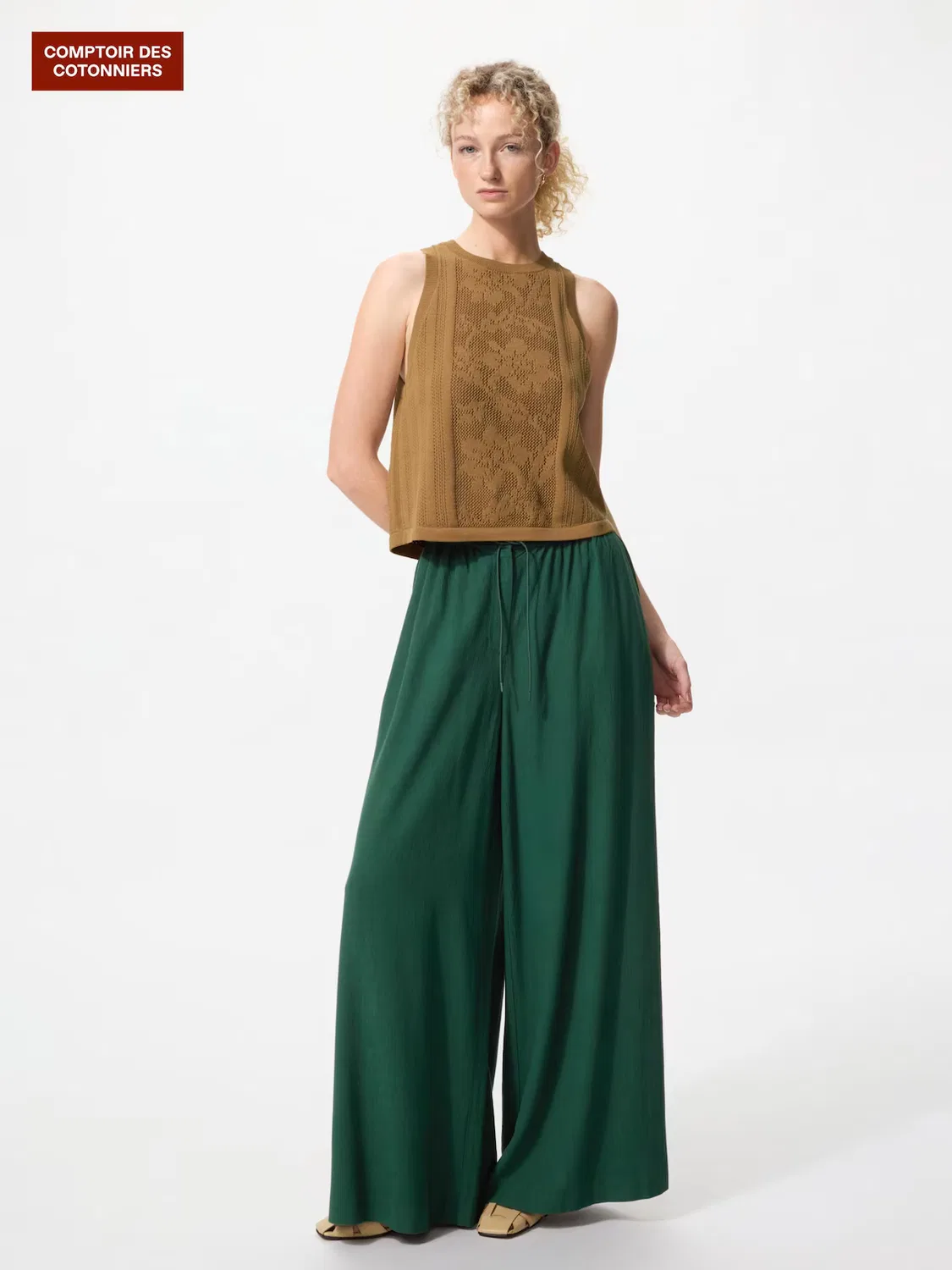 Брюки Uniqlo, широкие, темно-зеленый