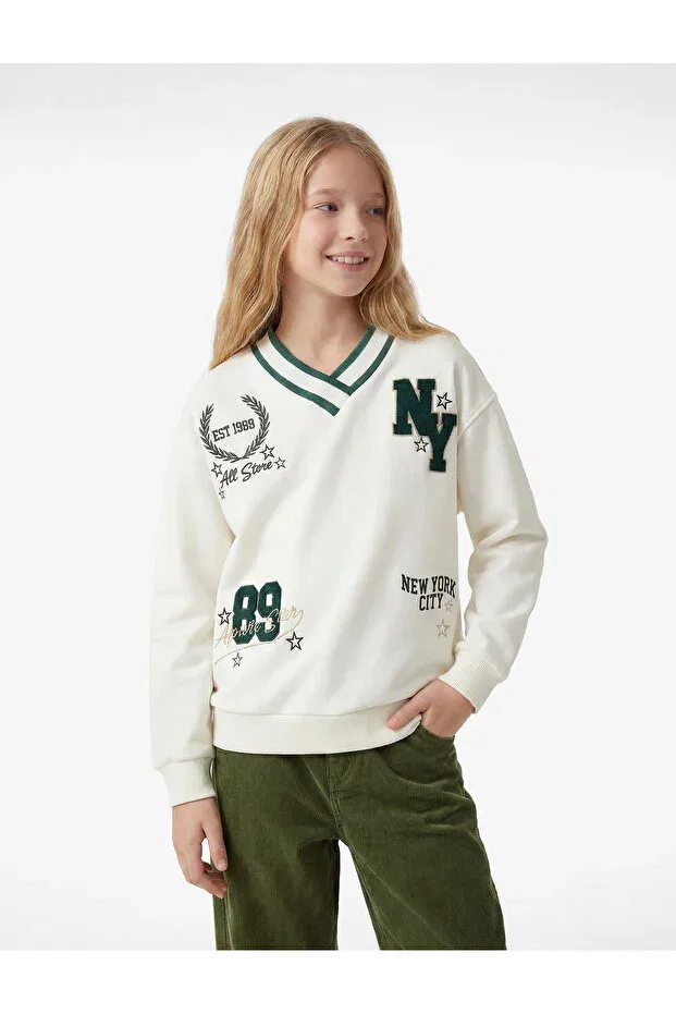 Детские свитшот для девочек с принтом Embroidery detailed long sleeve v-neck sweatshirt Koton, Ecru — фото 2