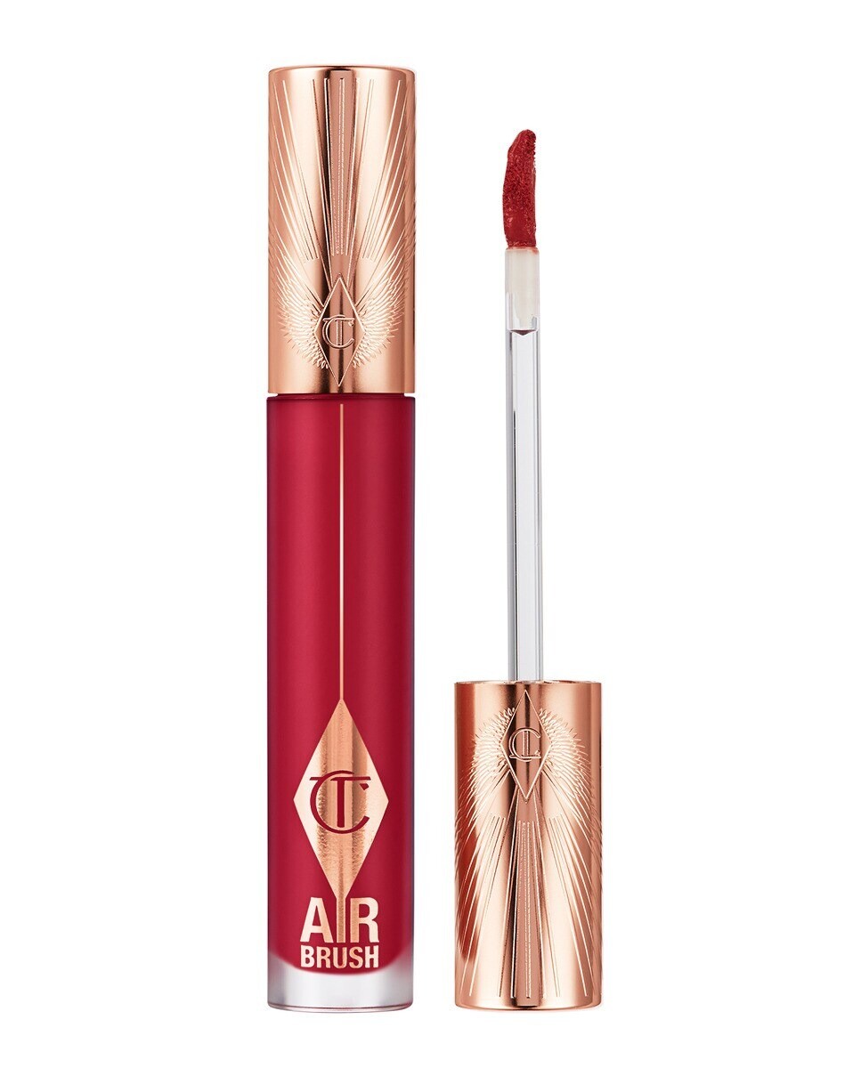 

Жидкая губная помада Charlotte Tilbury Airbrush Flawless Lip Blur, оттенок Ruby Blur