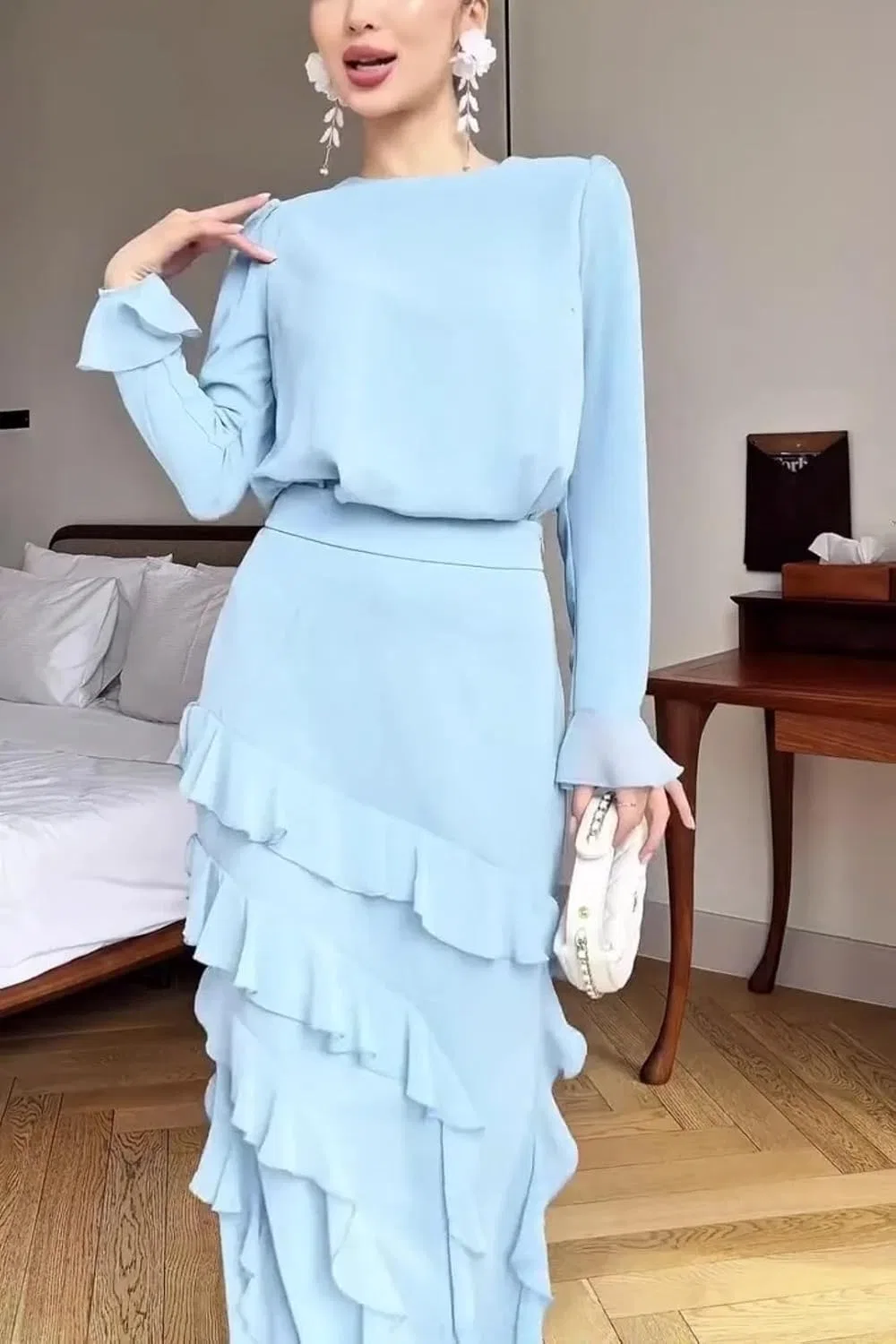 Женское элегантное платье в пол A-силуэта, Light Blue — фото 2