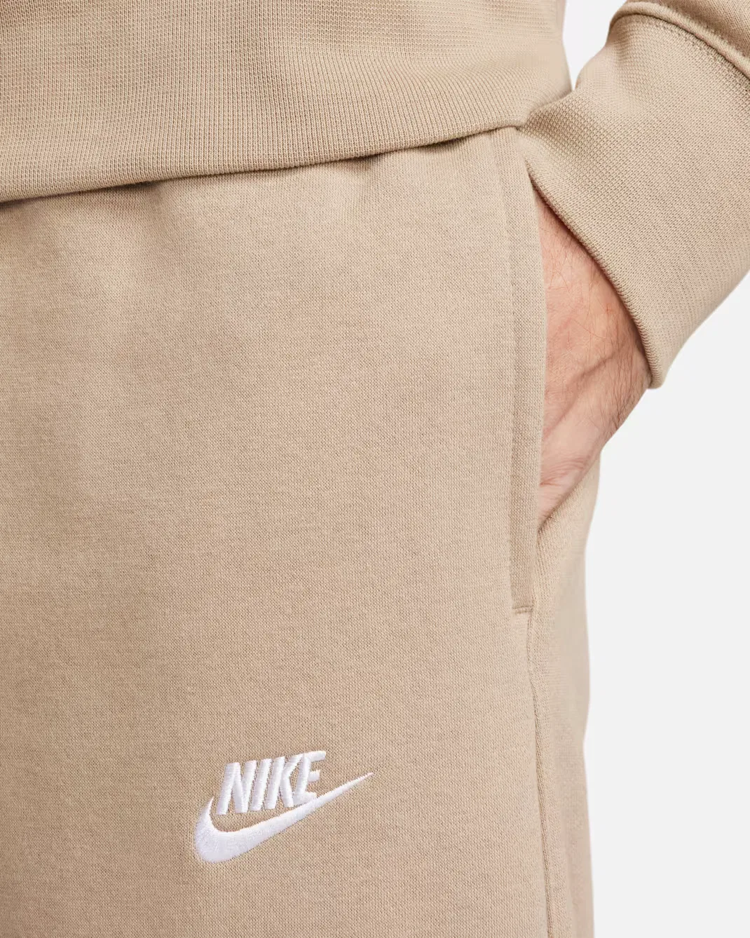 Joggers Nike Sportswear Club Fleece, Khaki/Khaki/White — фото 4