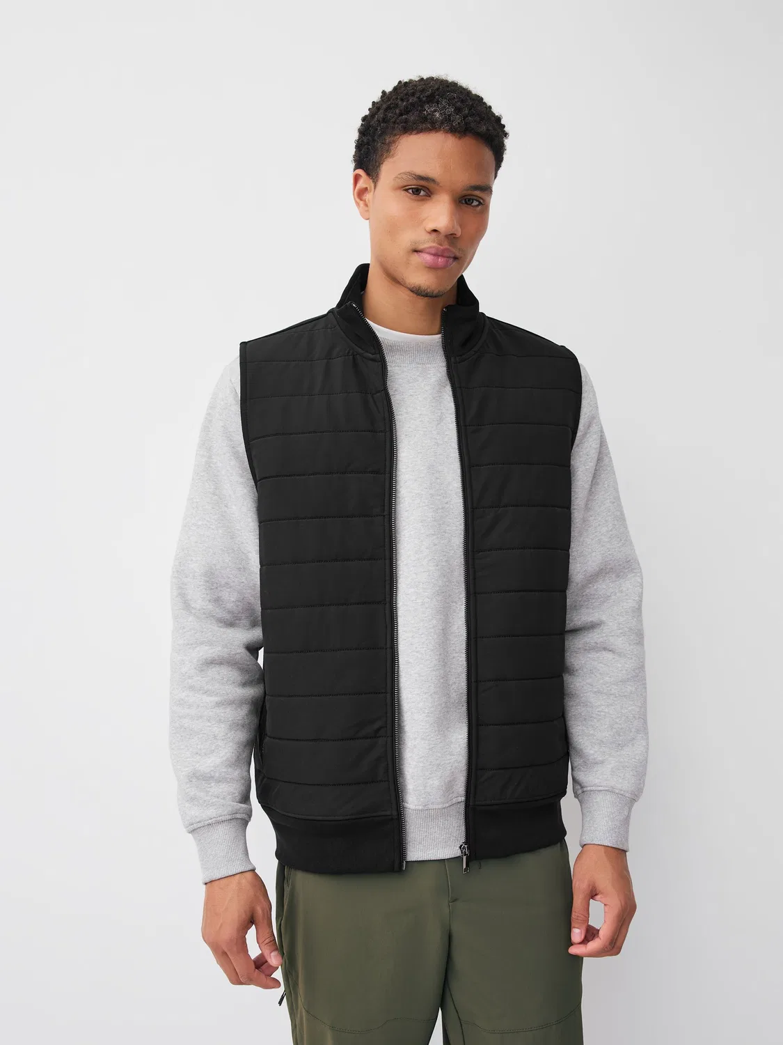Жилет утепленный Hybrid Full Zip Next, черный