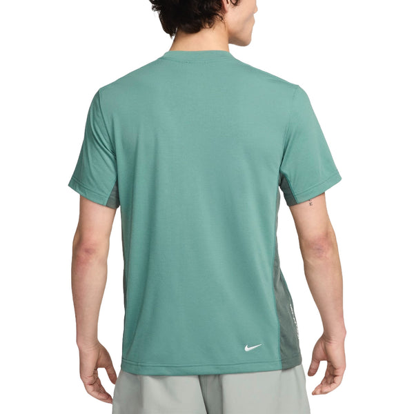 Футболка acg goat rocks dri-fit adv uv t-shirt asia sizing 'bicoastal' Nike, мультиколор — фото 2