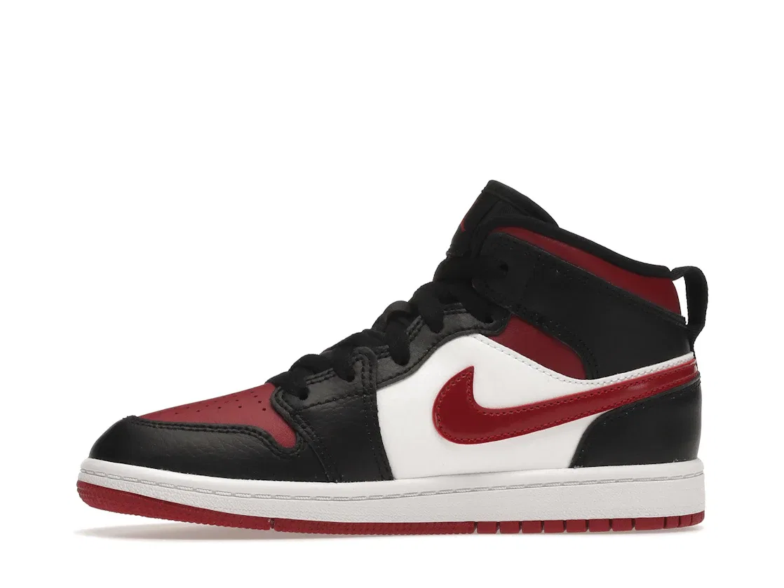 Детские кроссовки с высоким берцем Jordan 1 Mid Bred Toe Jordan, Black/Noble Red-White — фото 3