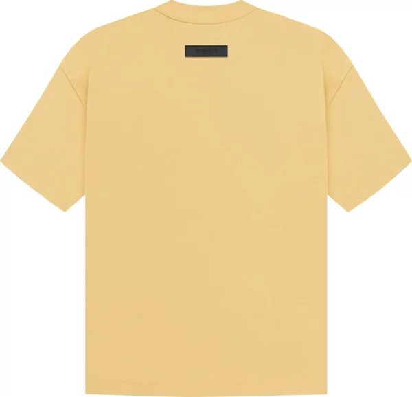 Футболка Fear of God Essentials Short-Sleeve Tee 'Light Tuscan', желтый — фото 2