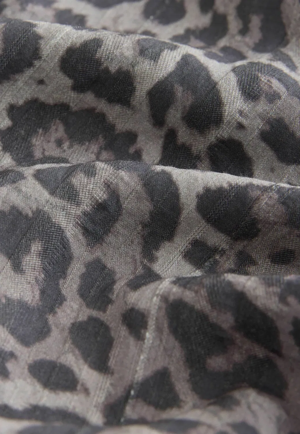 Мягкая блузка с короткими рукавами и баской Next, Grey Animal Print — фото 2