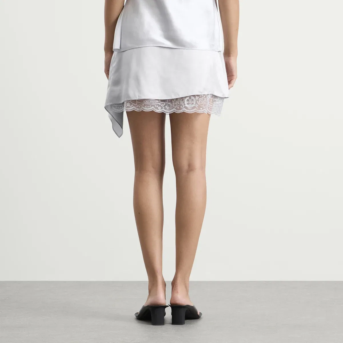 Юбка из атласа с кружевом Inouki Acne Studios, Ice Blue — фото 3