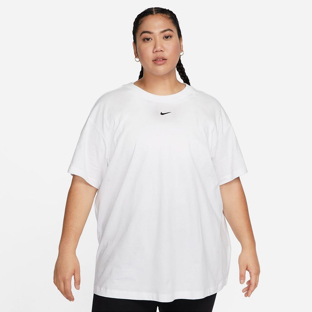 

Футболка Nike Sportswear Essential больших размеров, белый