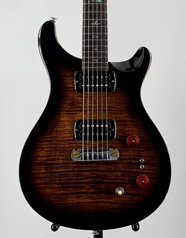 

Paul Reed Smith PRS SE Pauls Black Gold Sunburst with Gigbag Серийный номер E38137 Paul Reed Smith SE Pauls Sunburst with Gigbag Ser# E38137