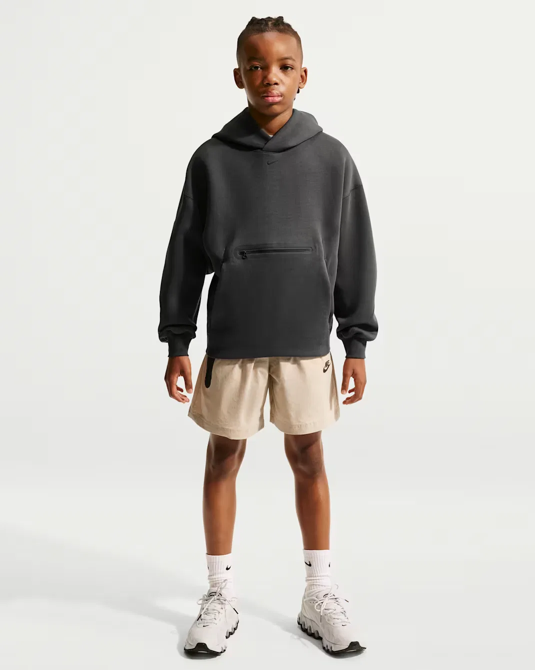 Толстовка с капюшоном большого размера для мальчиков (подростков) Nike Sportswear Tech Fleece, Anthracite/Black — фото 4