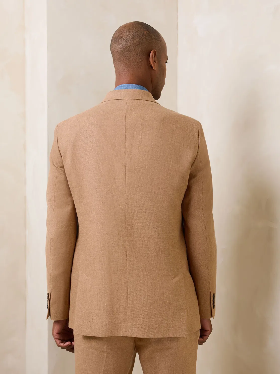 Деловой пиджак Next стандартного кроя, золотисто-коричневый — фото 3