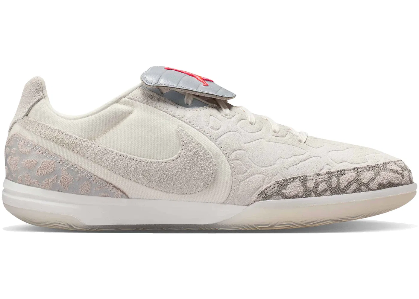 Детские кроссовки для мальчиков с кожаным верхом Jordan Tiempo Streetgato SE Jordan, Phantom/Infrared 23/Sail