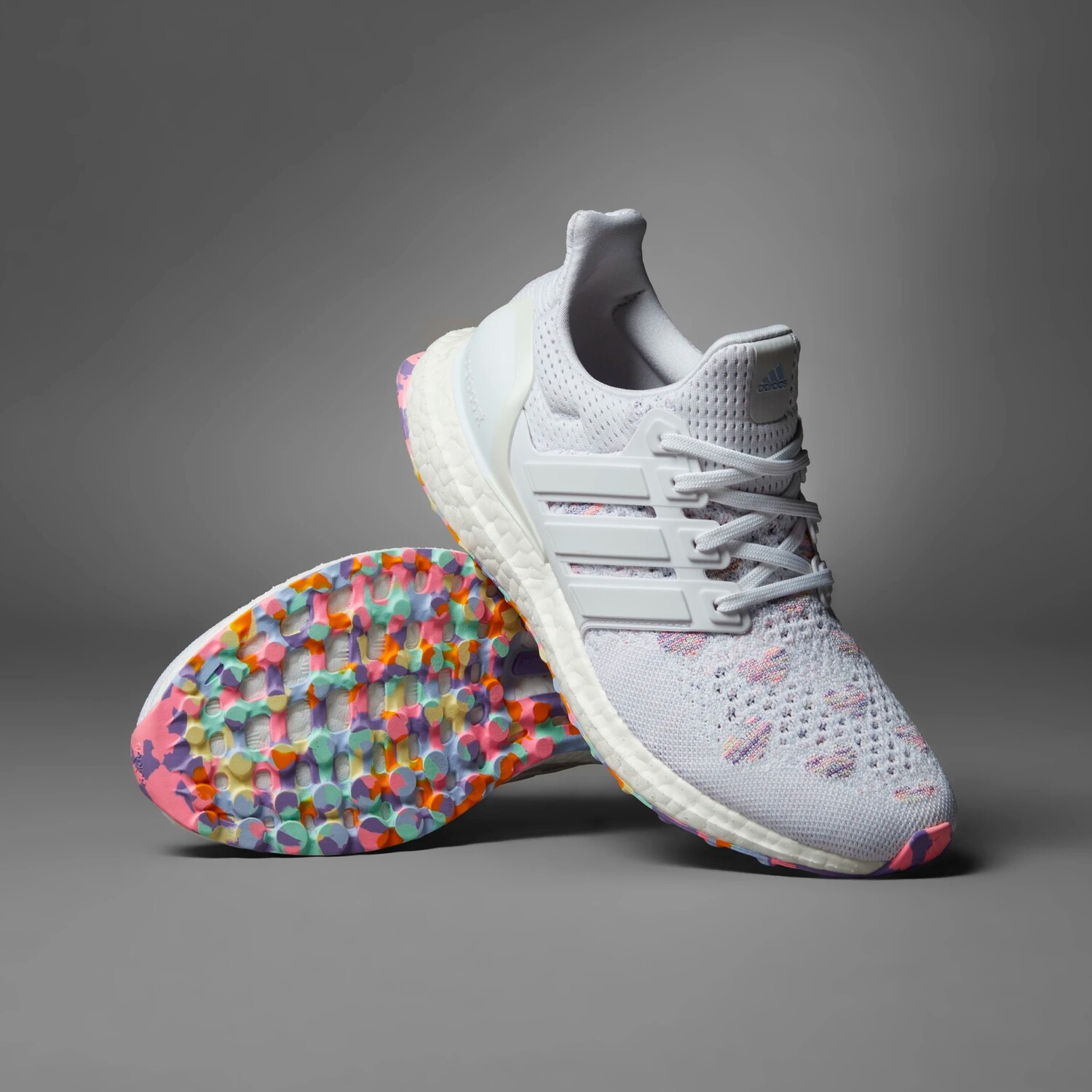Кроссовки Adidas Valentine's Day Ultraboost 1.0, белый/мультиколор — фото 3