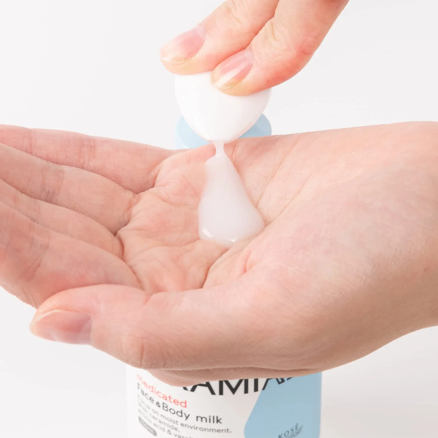 Лосьон для тела Ceramid KOSE CERAMIAID Medical Skin Milk, 250 мл — фото 4
