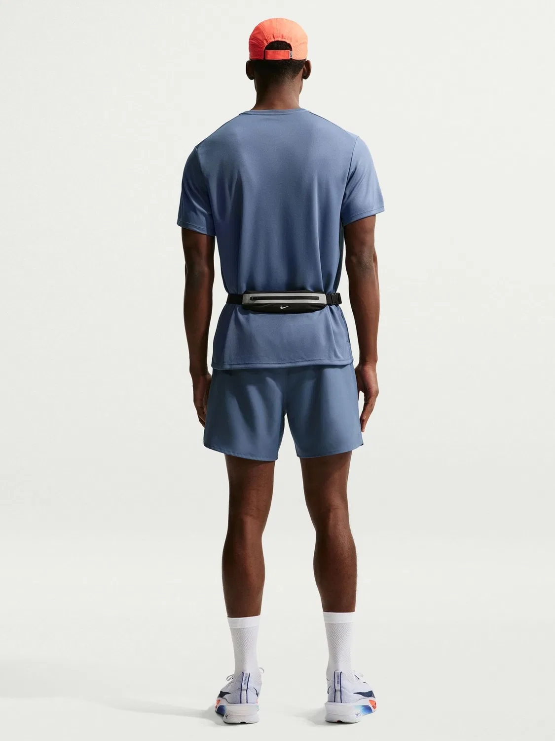 Шорты для бега 2-в-1 Nike Challenger, Diffused Blue — фото 2