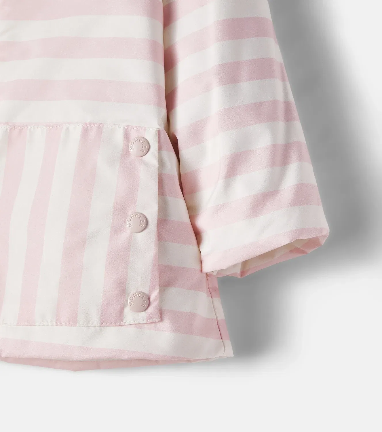 Легкая куртка с капюшоном Moncler Enfant, розовый — фото 3