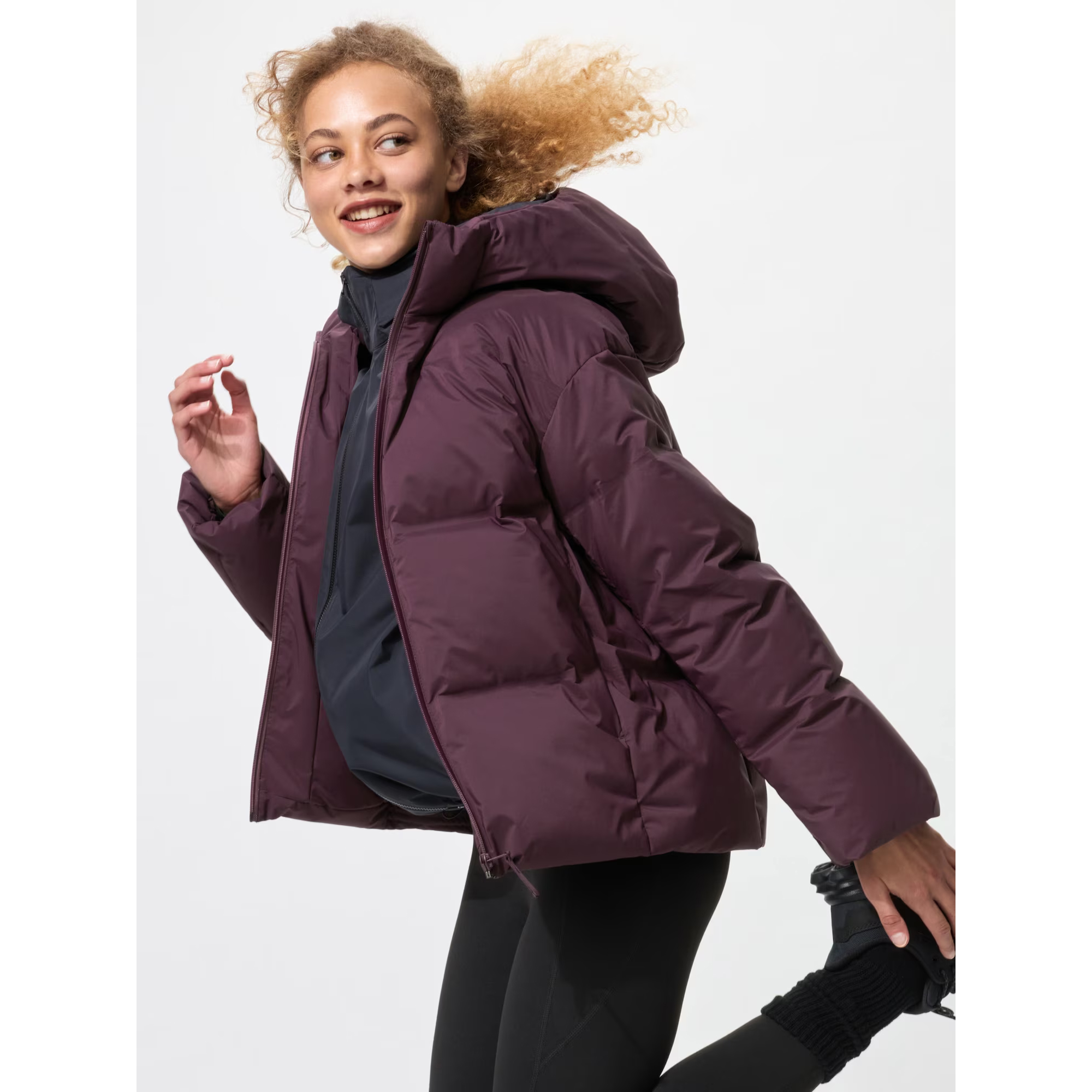 

Бесшовная пуховая парка Uniqlo, 18 темно-фиолетовый