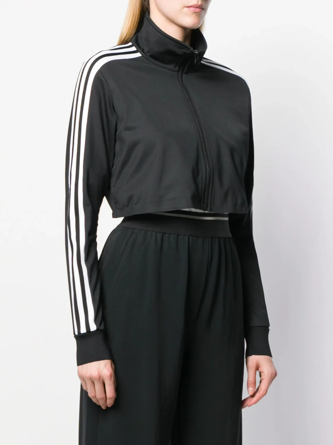 Укороченная спортивная куртка Adidas, черный — фото 3